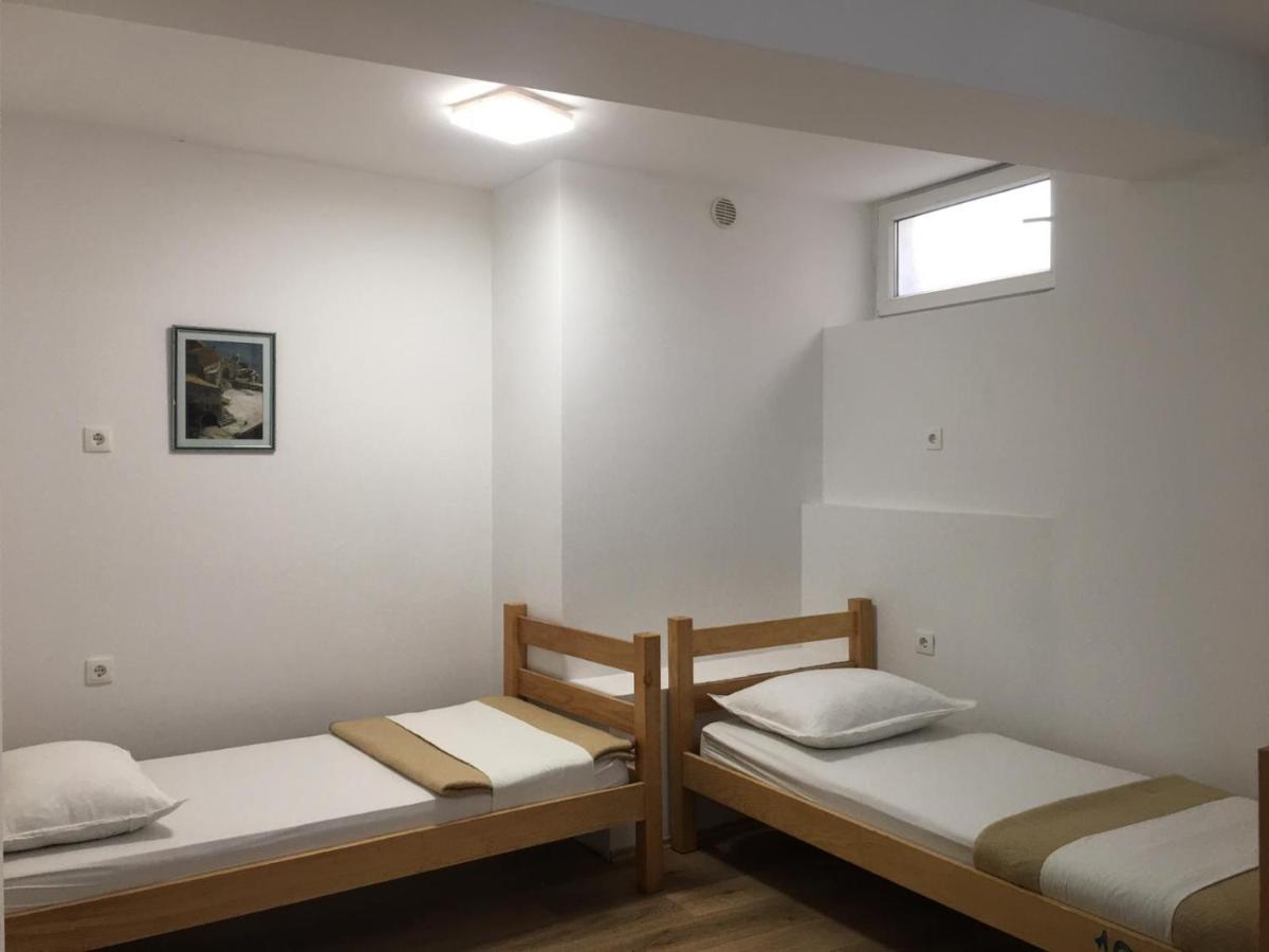 Riva Apartment Hvar Town Bagian luar foto